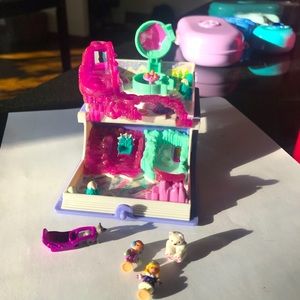 Vintage 90s Polly Pocket Sparkling Snowland